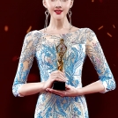 高端轻奢小众年会主持人晚礼服裙女2025新款高级感宴会气质走秀服